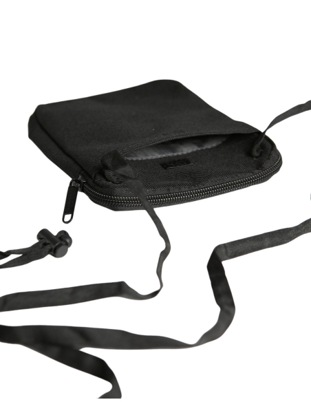 Riot Girl - Mob Action - Schultertasche - Black