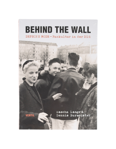 Behind The Wall - @ No Borders