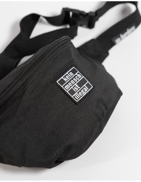 Kein Mensch ist illegal - No Borders - Hip Bag - Black