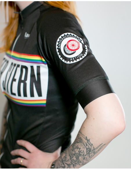 Roter Stern Leipzig - Radtrikot Kurzarm - Black/Rainbow Roter Stern Leipzig - Radtrikot Kurzarm - Black/Rainbow