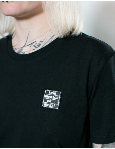 Kein Mensch ist illegal - No Borders - T-Shirt - Black/Black - @ No Borders