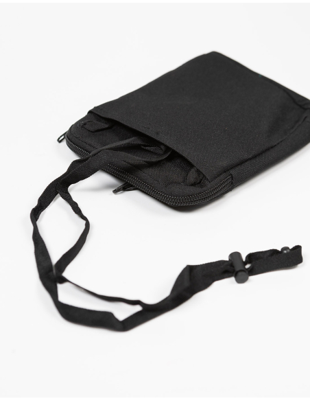 LGBTQ II - No Borders - Schultertasche - Black