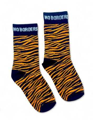  - @ No Borders