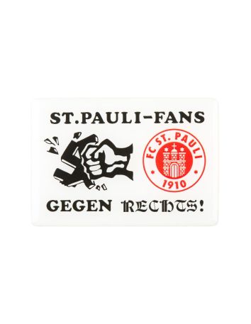 St. Pauli - Fahne - "Gegen Rechts" - @ No Borders