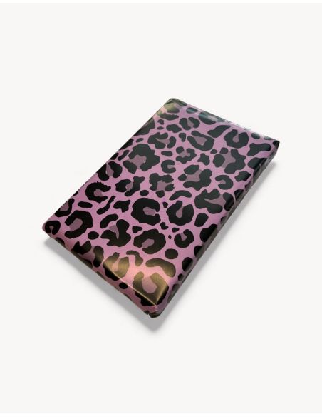 leo-gift-wrapping-paper-pink-black-detail leo-gift-wrapping-paper-pink-black-detail