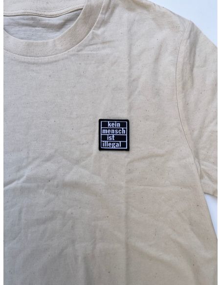 kmii-no-borders-t-shirt-natural-raw-detail